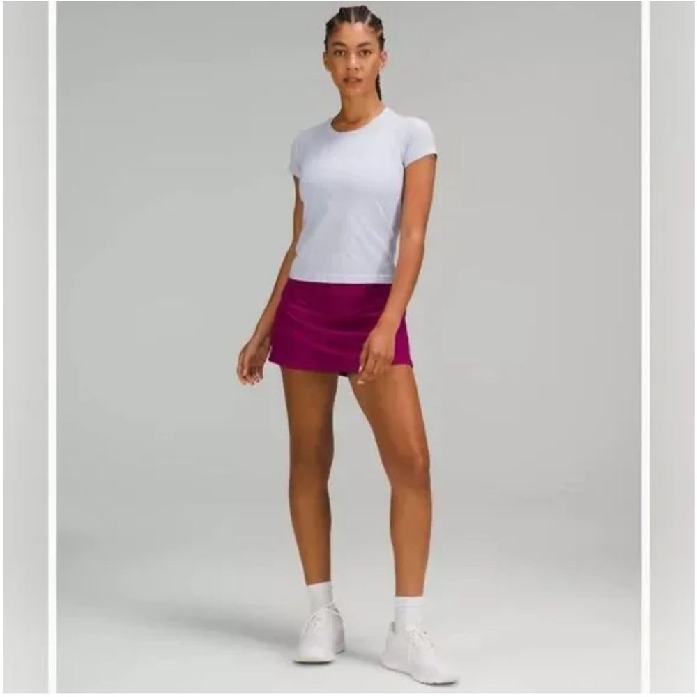 RARE lululemon Pace Rival Mid-Rise Skirt
Long in raspberry size 4